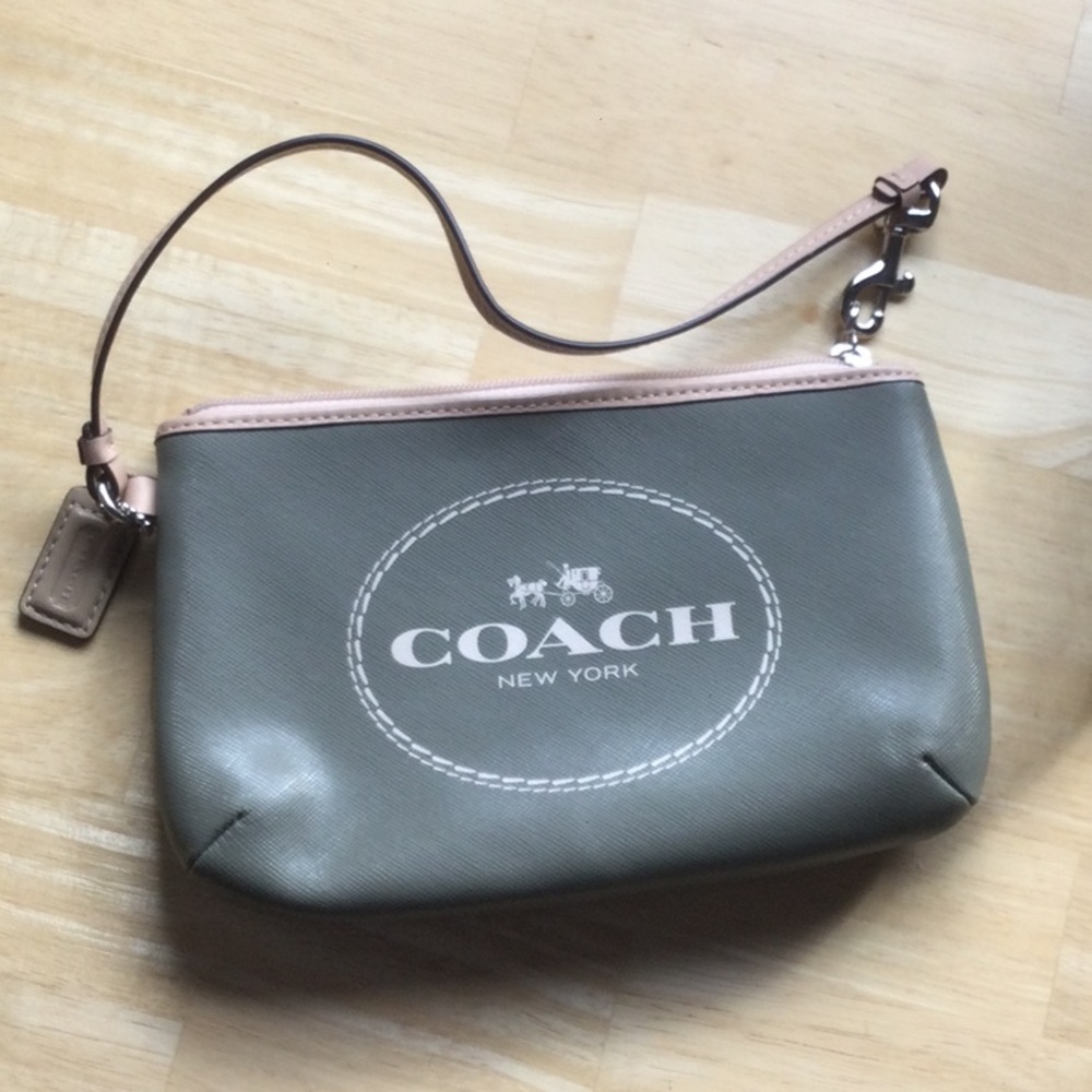 NWOT Coach Olive Green Coated Canvas Tan Leather Wristlet/Pouch Bag (rare)